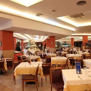 Отель Ohtels Romana, Салоу